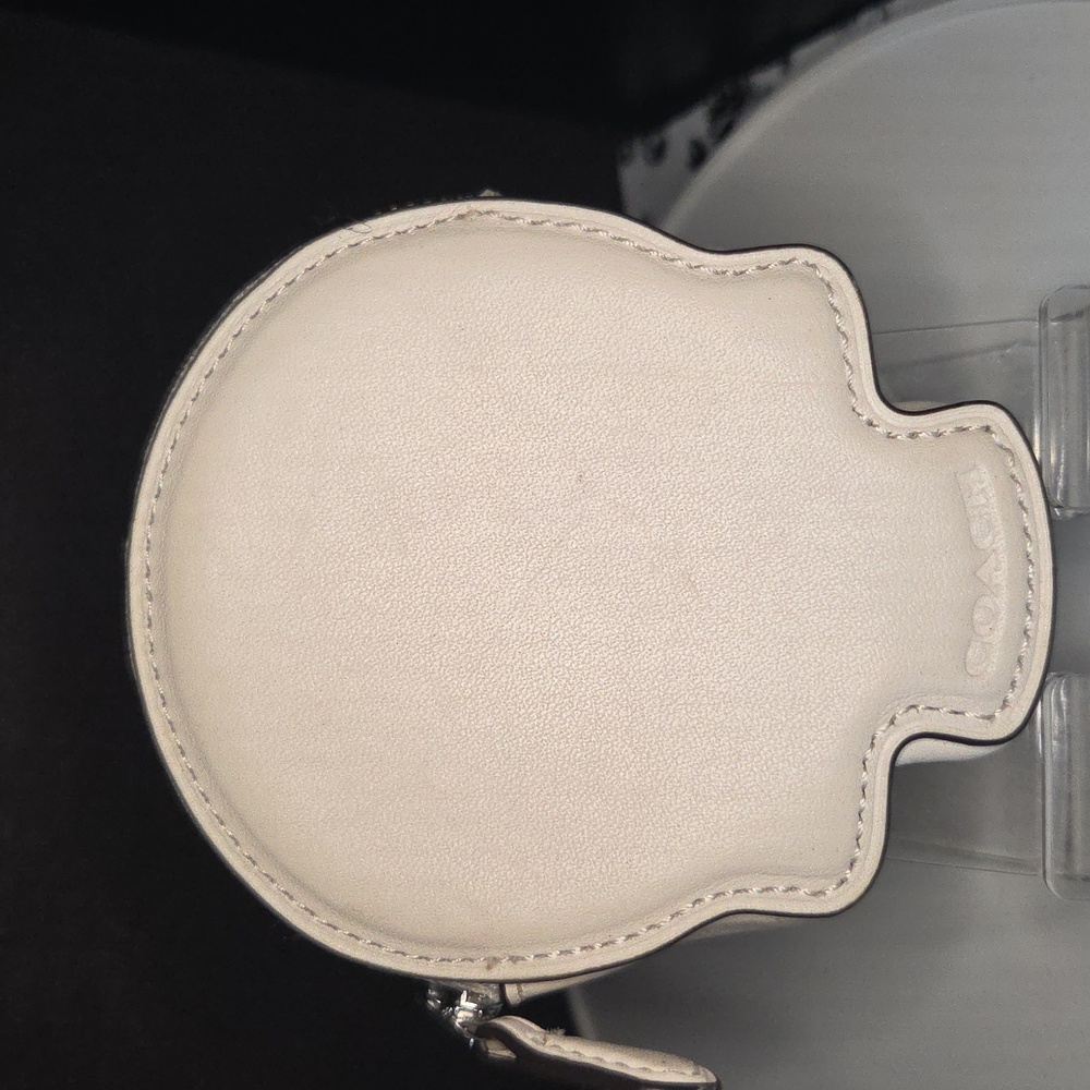 Coach- Bone White Skull Coin Purse - Picture 2 of 4